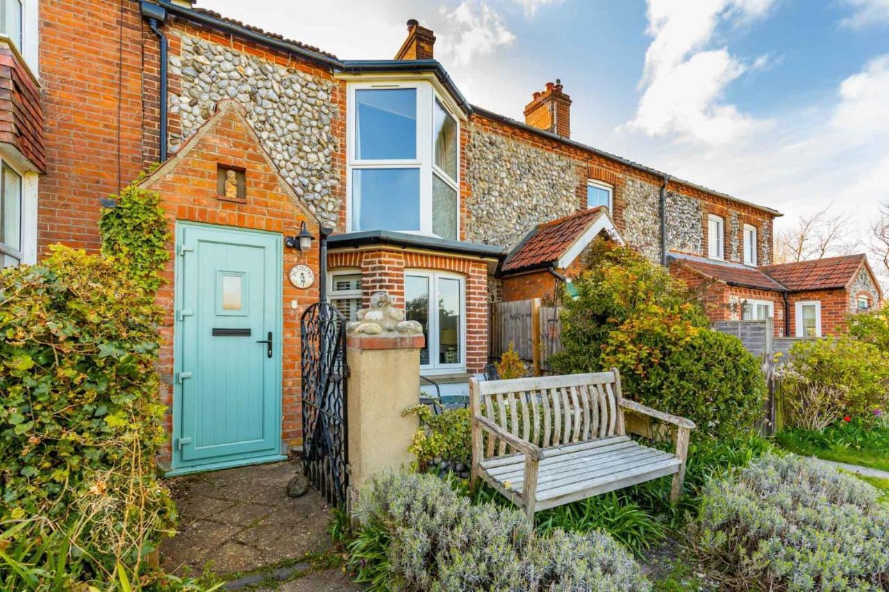 Host & Stay - St Joseph'S Cottage West Runton Eksteriør billede