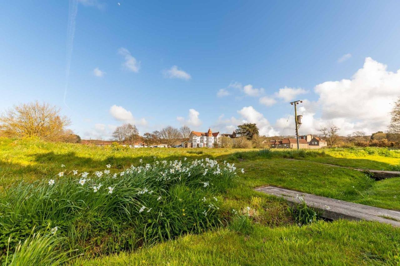 Host & Stay - St Joseph'S Cottage West Runton Eksteriør billede